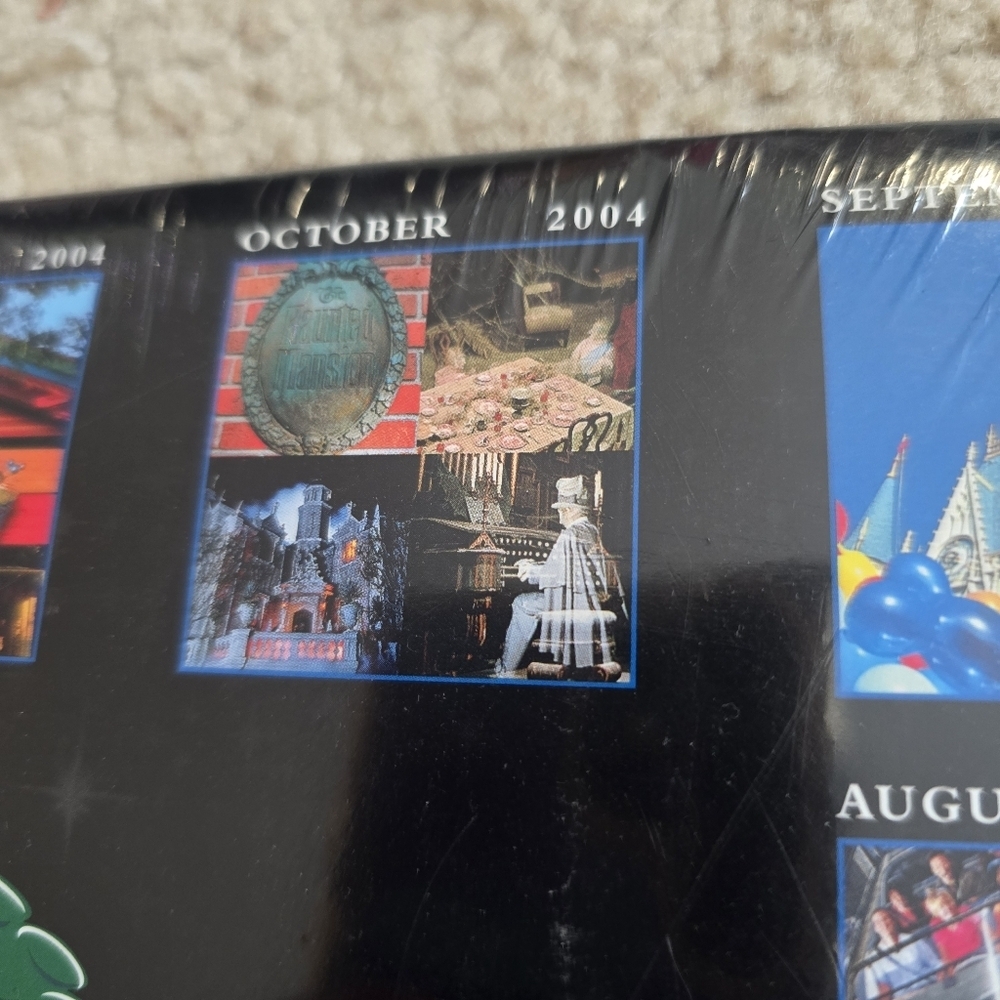 2004 Walt Disney World Epcot Center Calendar Magic Kingdom Vintage - Picture 7 of 16